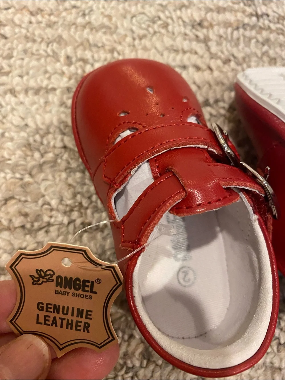 Angels classic red